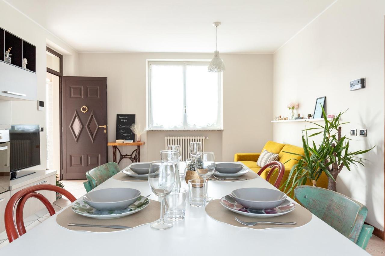Apartment Misiadele Carnago Exterior foto